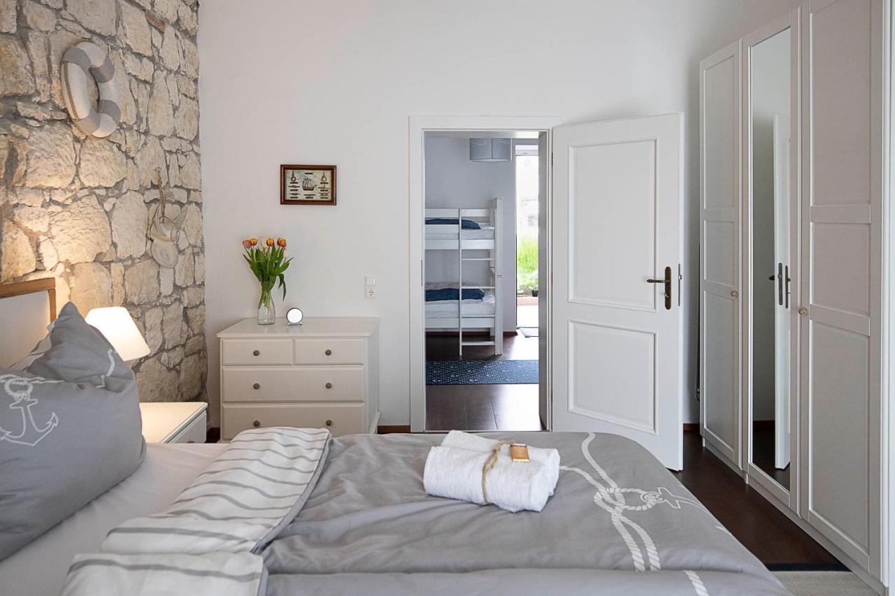 Captain'S Suite Neusiedl am See Buitenkant foto